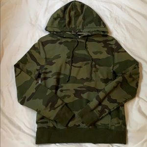 camo hoodie